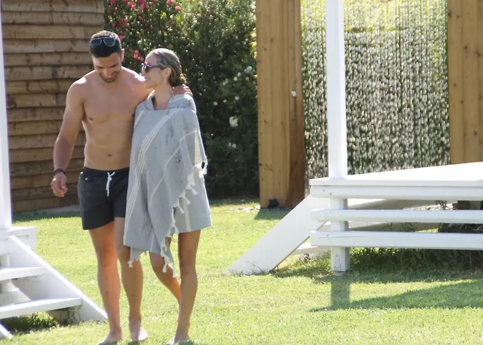 Ow Andros Luxury Отель 5*