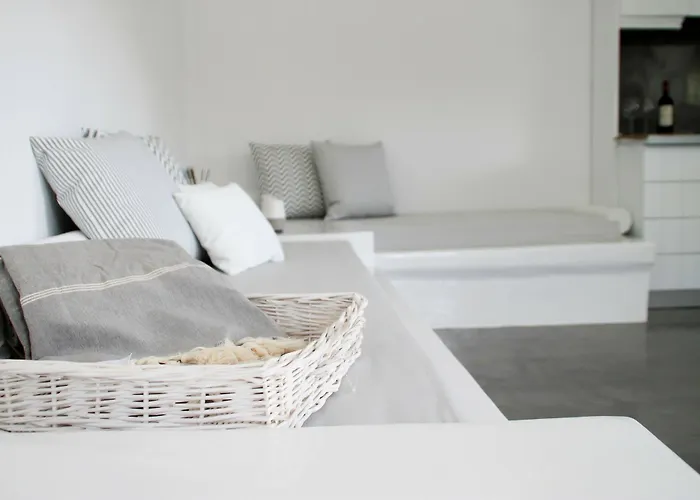 Отель Ow Andros Luxury 5*